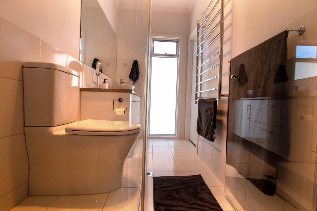 Coorong Island Retreat - Farm Stay At Pet Friendly Property Meningie ภายนอก รูปภาพ
